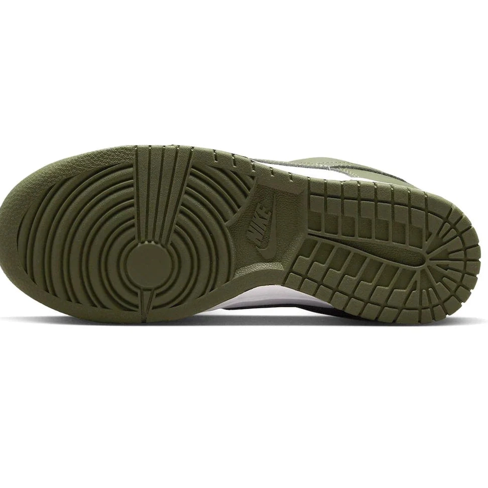 'Medium Olive' W Dunk Low Nike 0807
